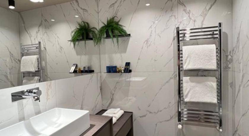 Photo of Bathroom in Cusago