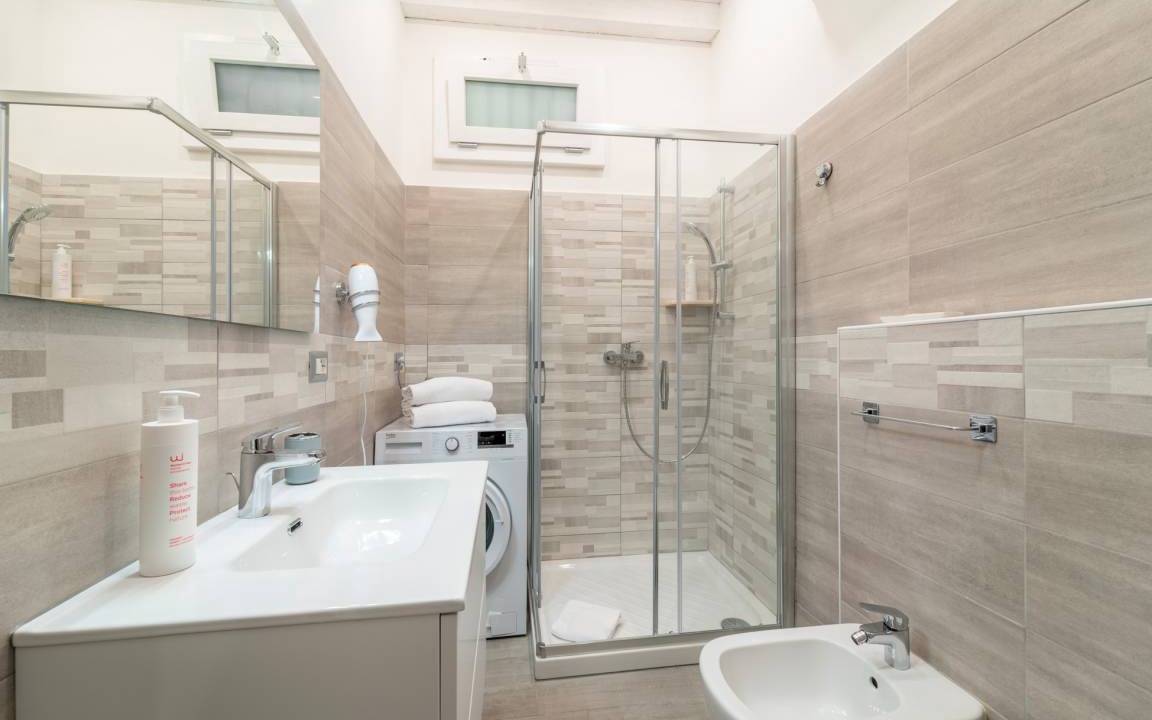 Photo of Bathroom in Como