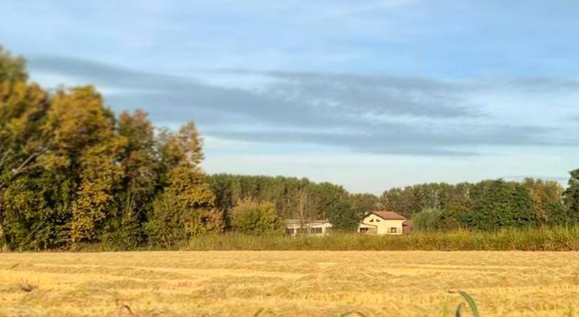 Photo of Others in Ottobiano