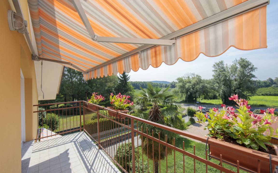 Photo of Patio Balcony in Angera