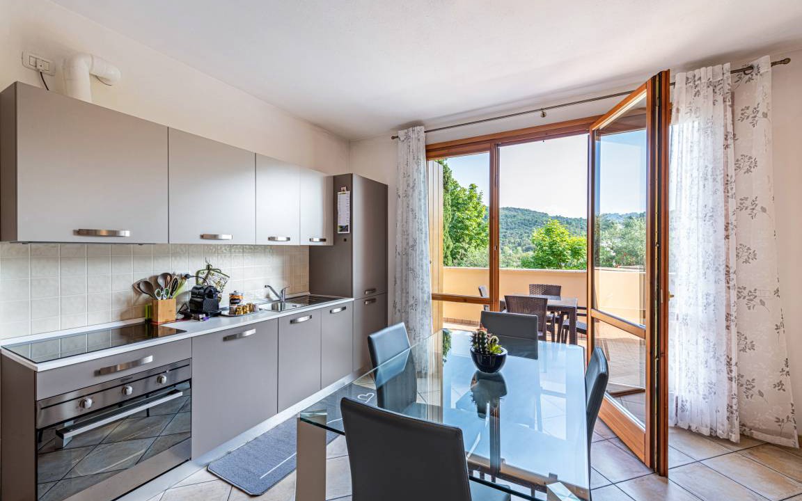 Photo of Kitchen in Roe