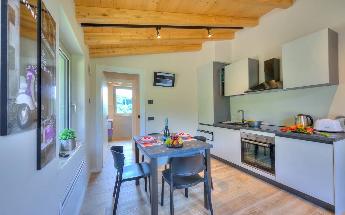 Photo of Kitchen in Roe Volciano