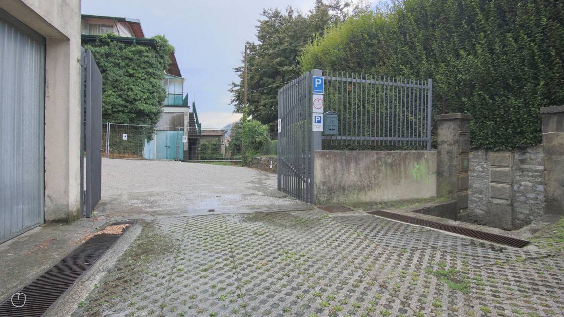 Photo of Others in Torno