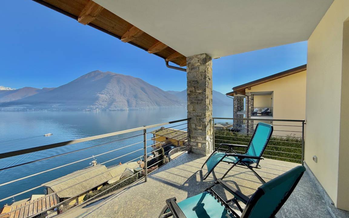 Photo of Patio Balcony in Argegno