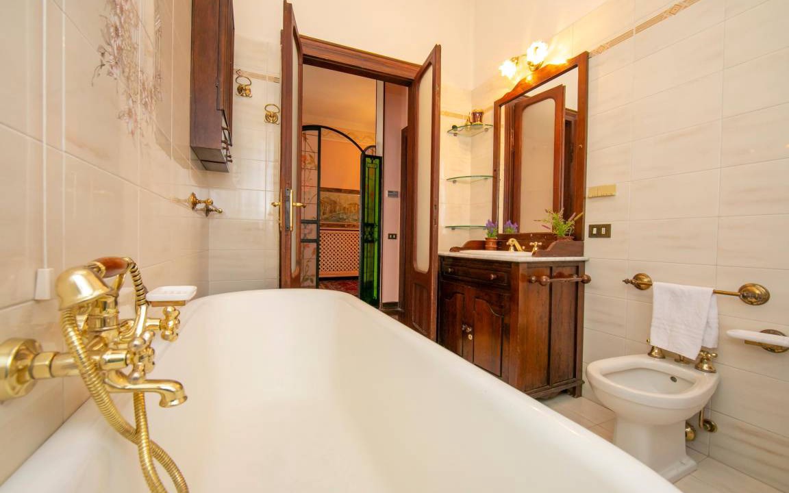 Photo of Bathroom in Desenzano del Garda