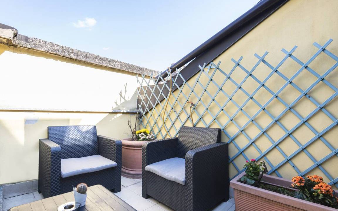 Photo of Patio Balcony in Tricolore
