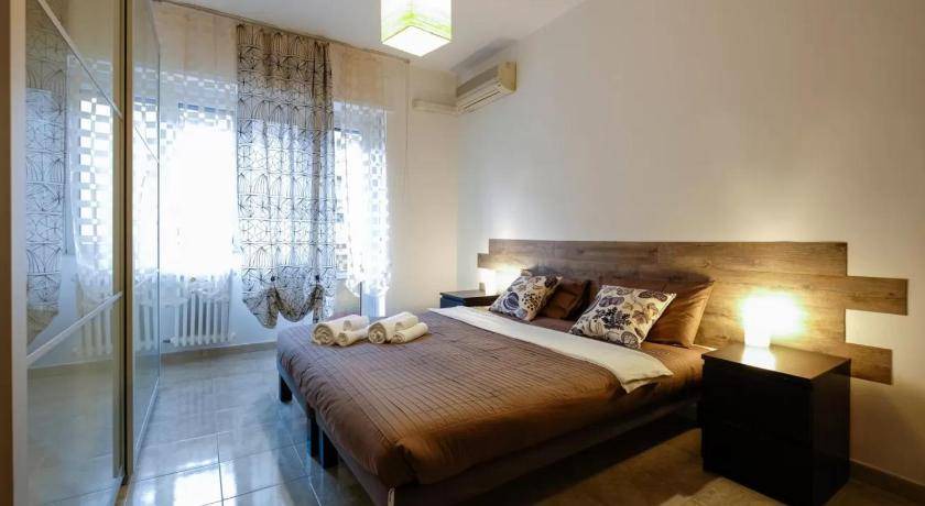 Photo of Bedroom in Milan