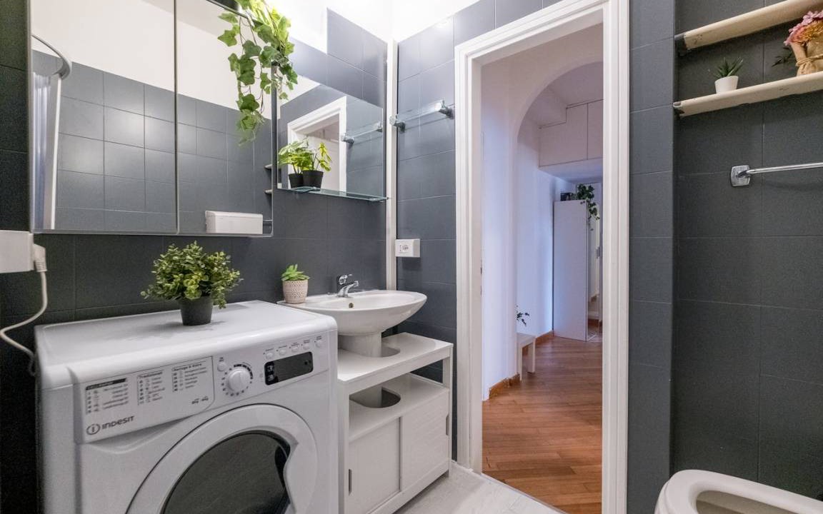 Photo of Bathroom in Calvairate