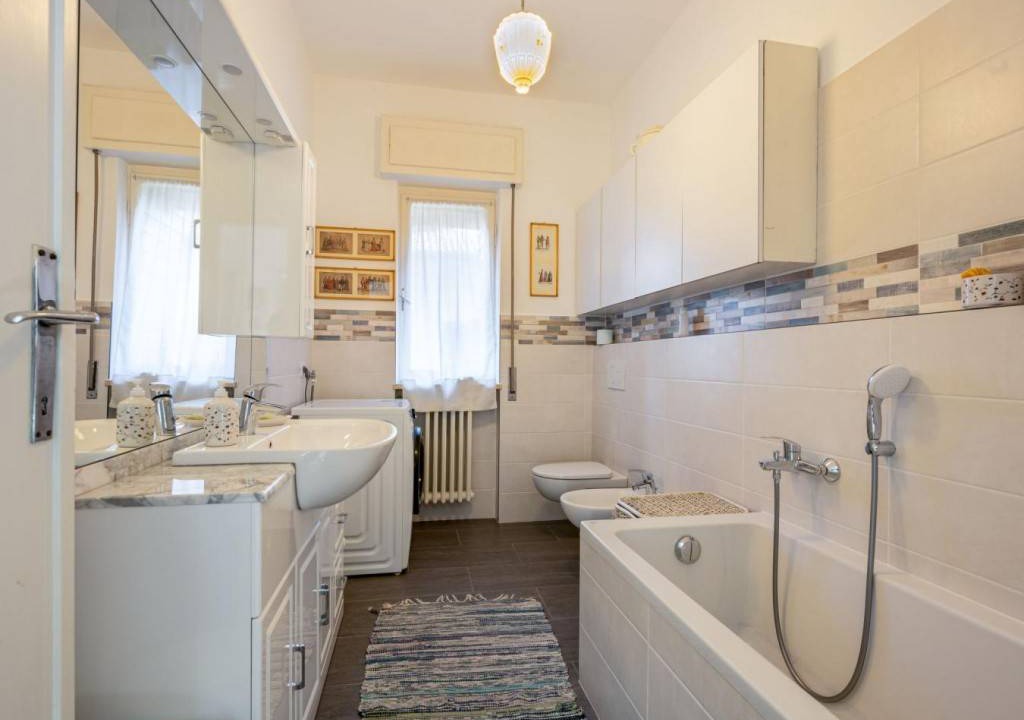 Photo of Bathroom in Castello