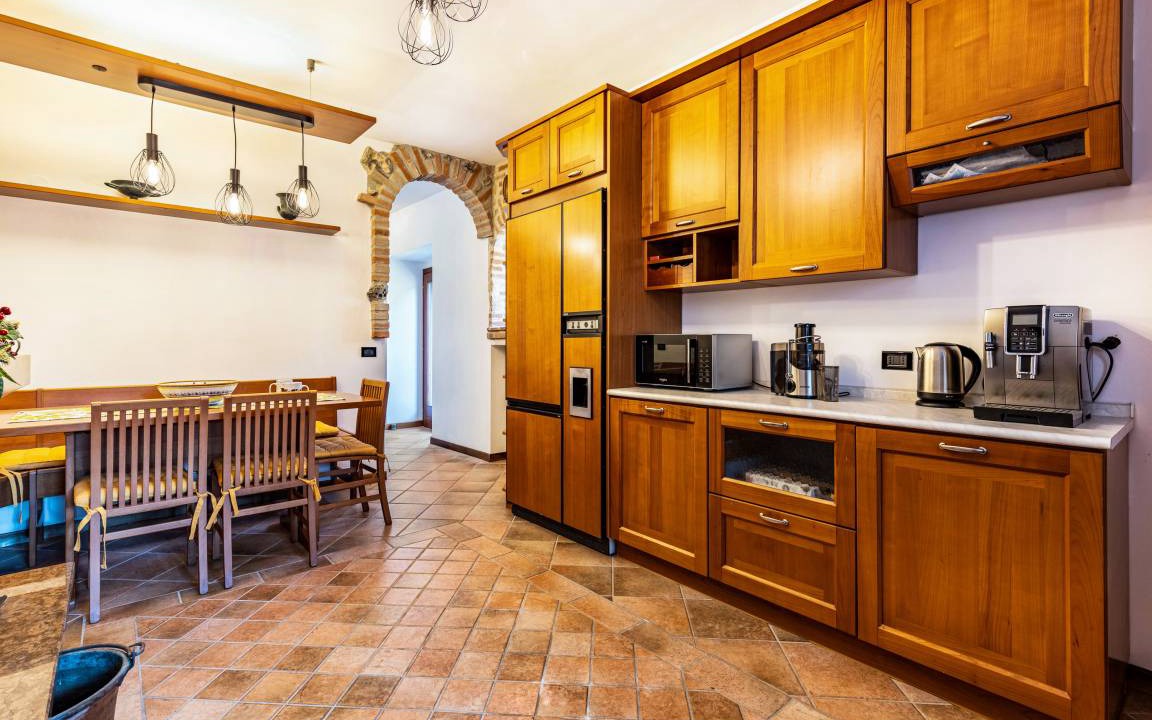 Photo of Kitchen in Lugana