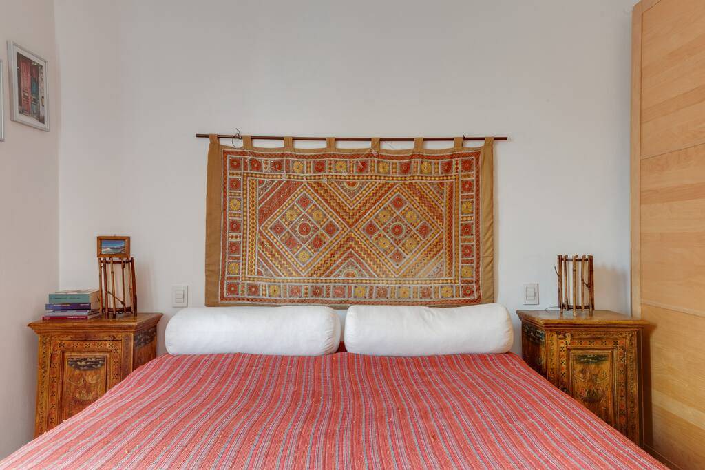 Photo of Bedroom in Chinatown
