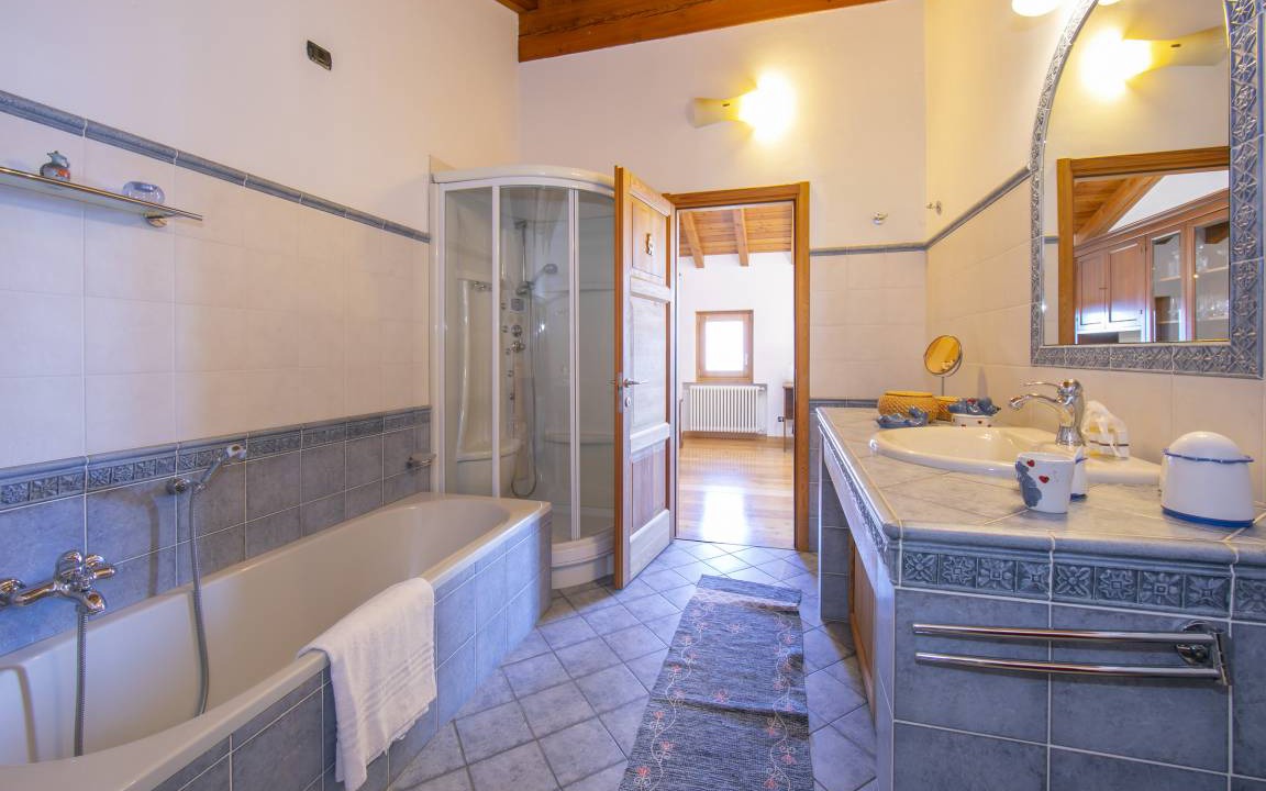 Photo of Bathroom in Castelveccana