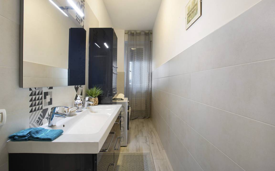 Photo of Bathroom in Affori