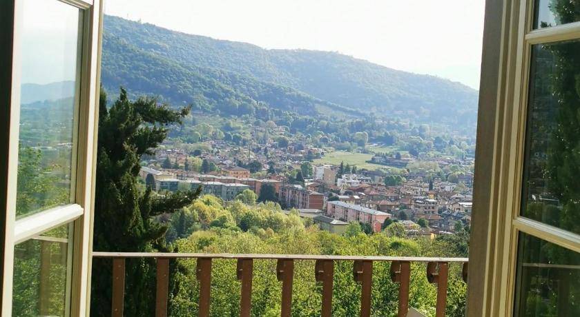 Photo of Others in Bergamo