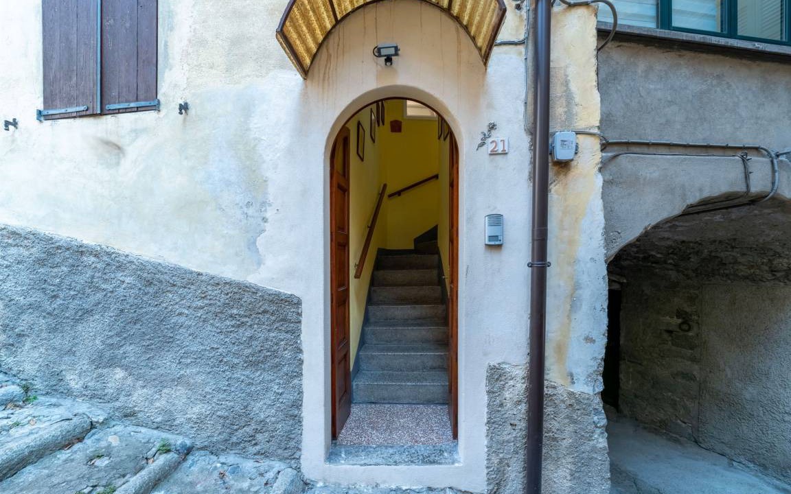 Photo of Others in Limonta