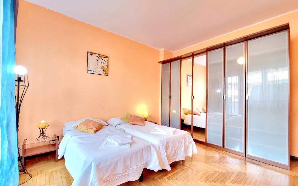 Photo of Bedroom in Peschiera Borromeo