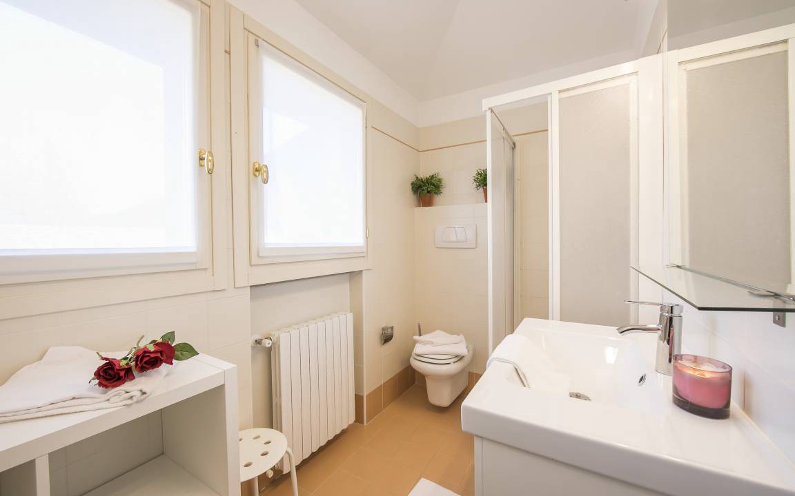 Photo of Bathroom in Porlezza