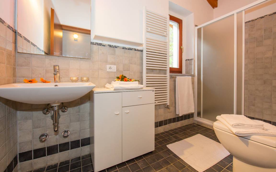 Photo of Bathroom in Pianello del Lario