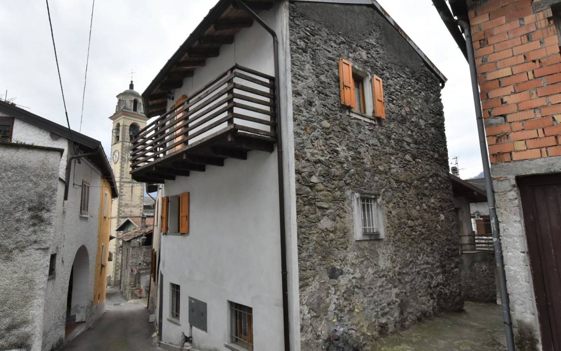 Photo of Others in Nuova Olonio
