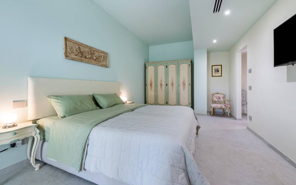 Photo of Bedroom in Soiano del Lago