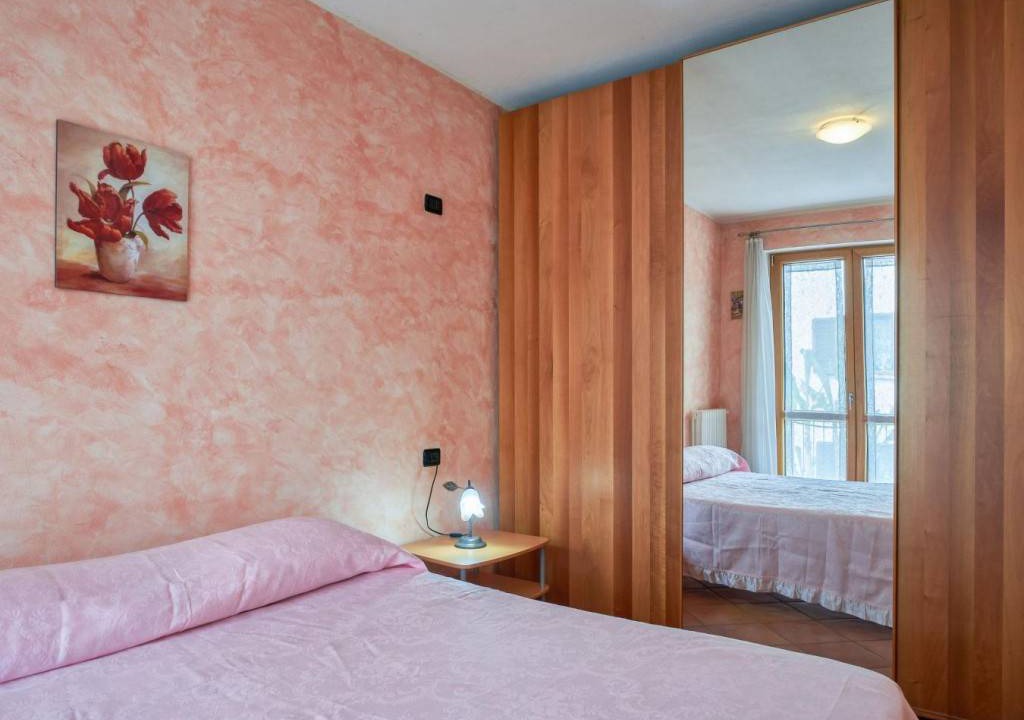 Photo of Bedroom in Colico Piano