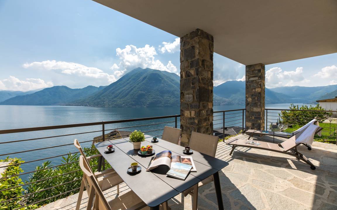 Photo of Patio Balcony in Argegno