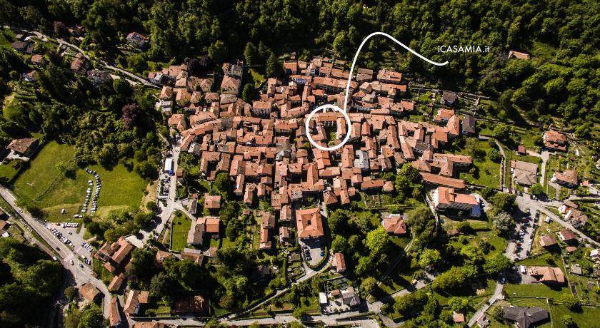 Photo of Others in Castello Cabiaglio
