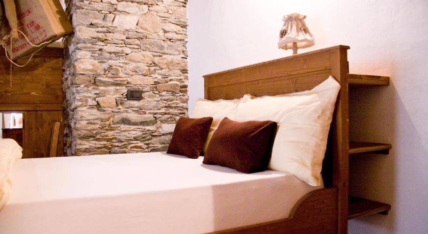 Photo of Bedroom in Madonna di Tirano