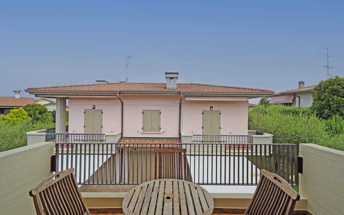Photo of Patio Balcony in Colombare