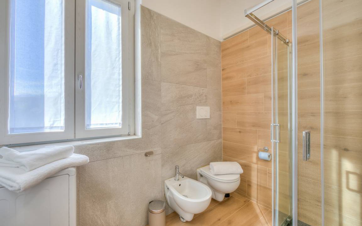 Photo of Bathroom in Arolo