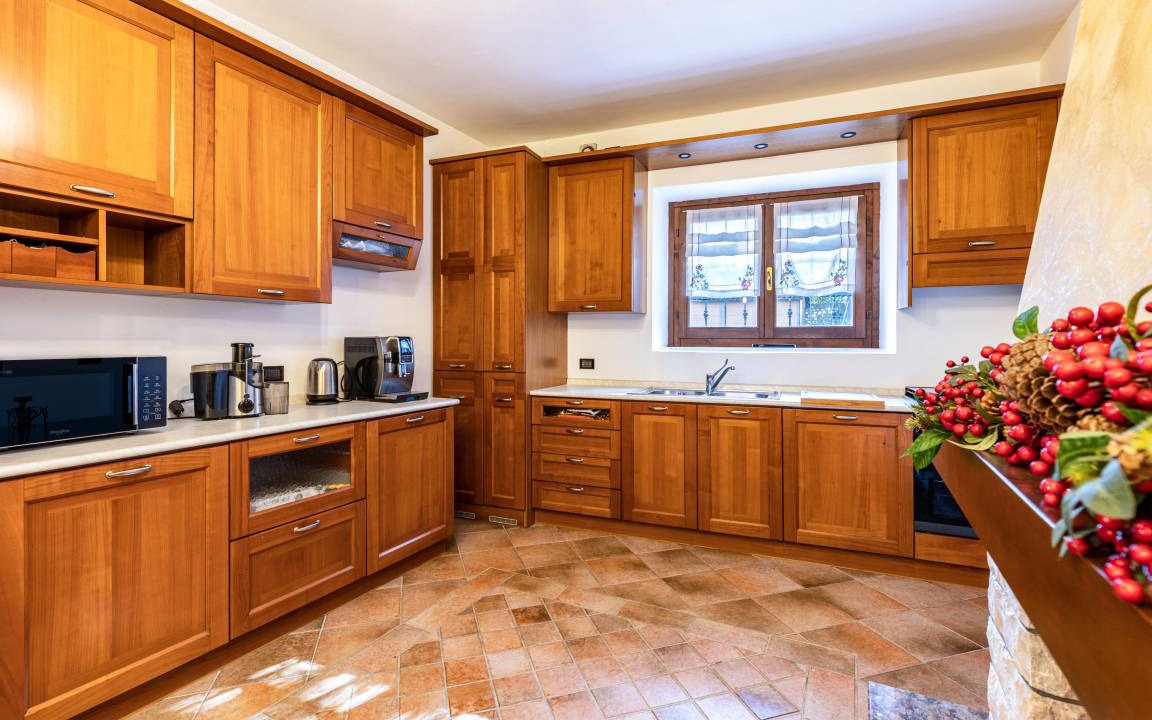 Photo of Kitchen in Lugana