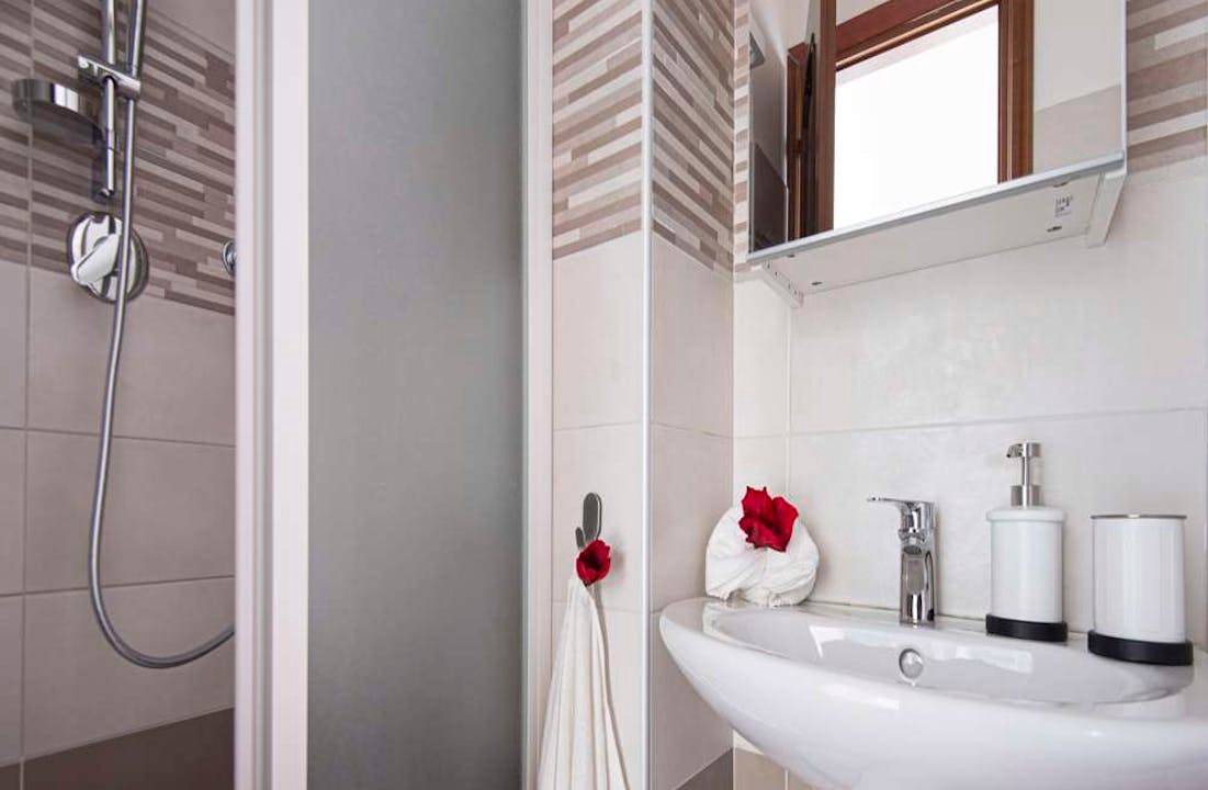 Photo of Bathroom in Zona Lancetti
