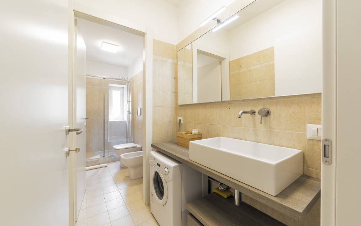 Photo of Bathroom in Chinatown