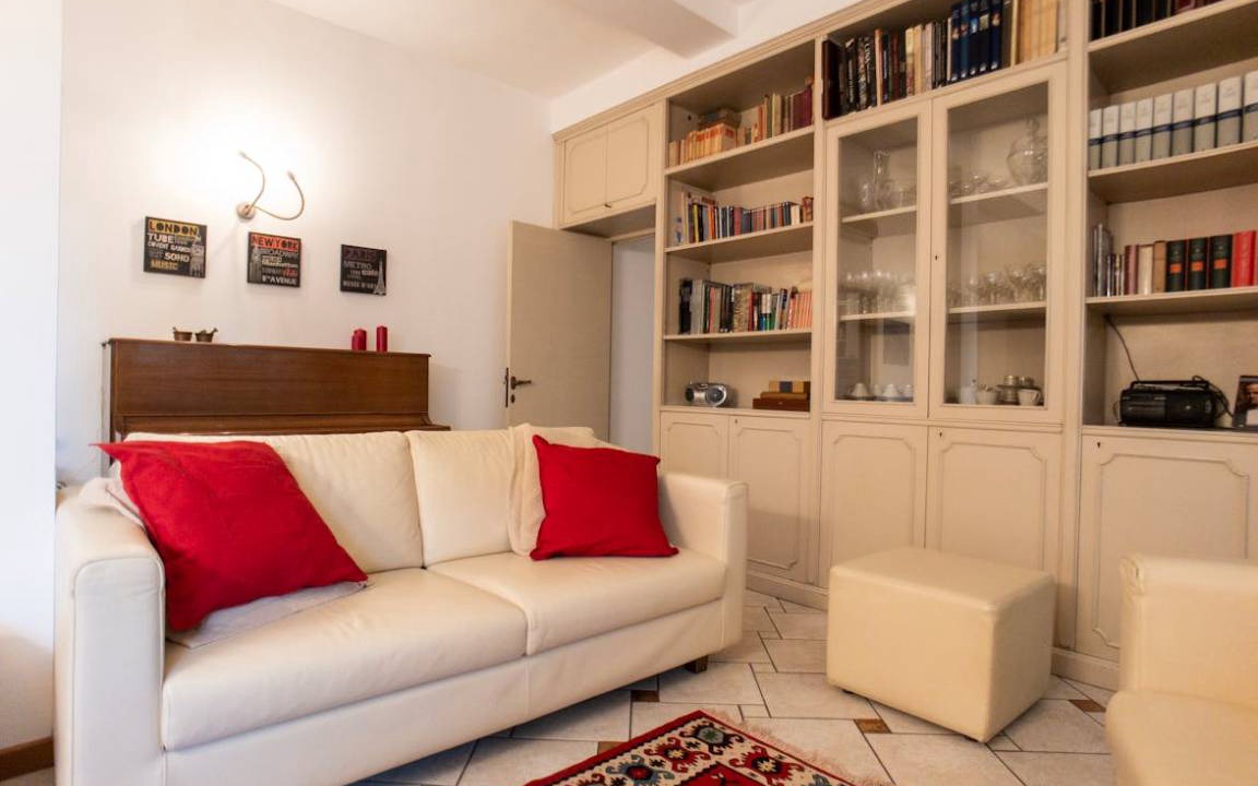 Photo of Livingroom in Precotto