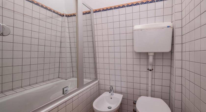 Photo of Bathroom in Gaino
