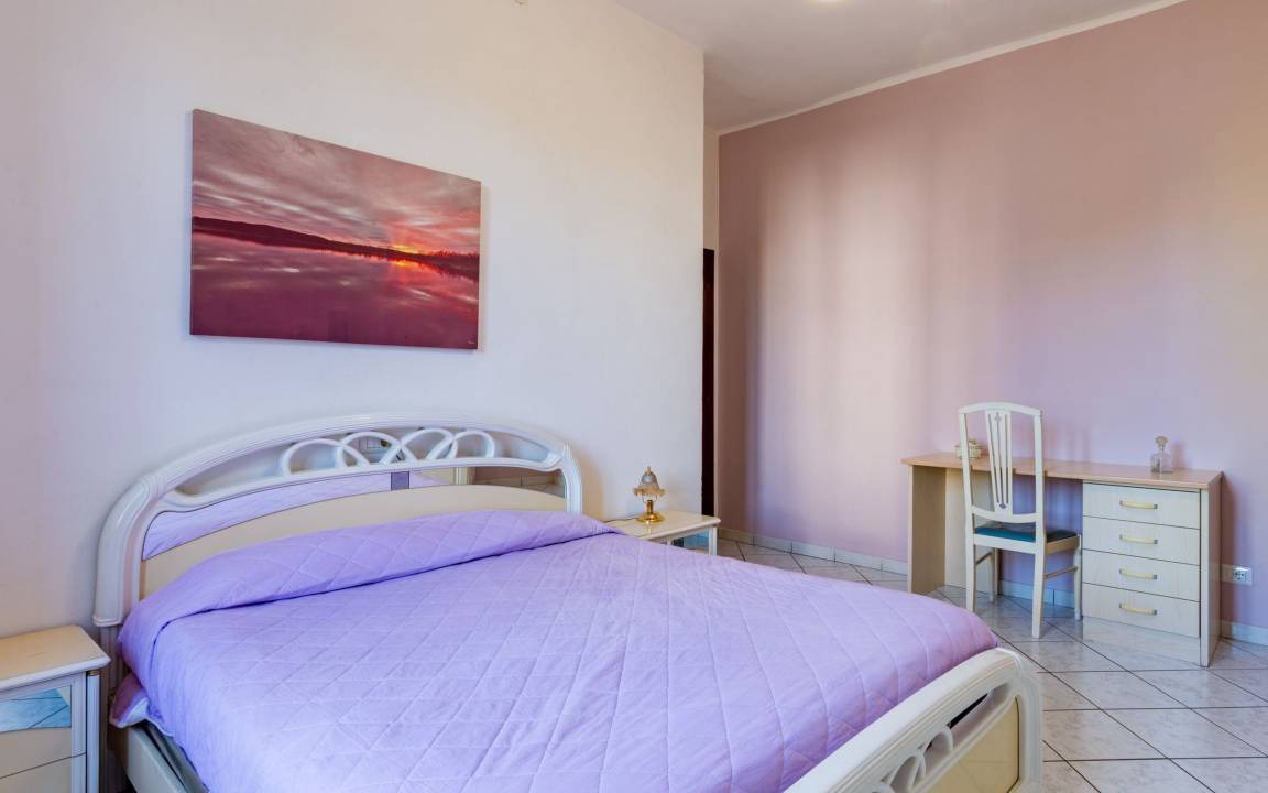 Photo of Bedroom in Porto Ceresio