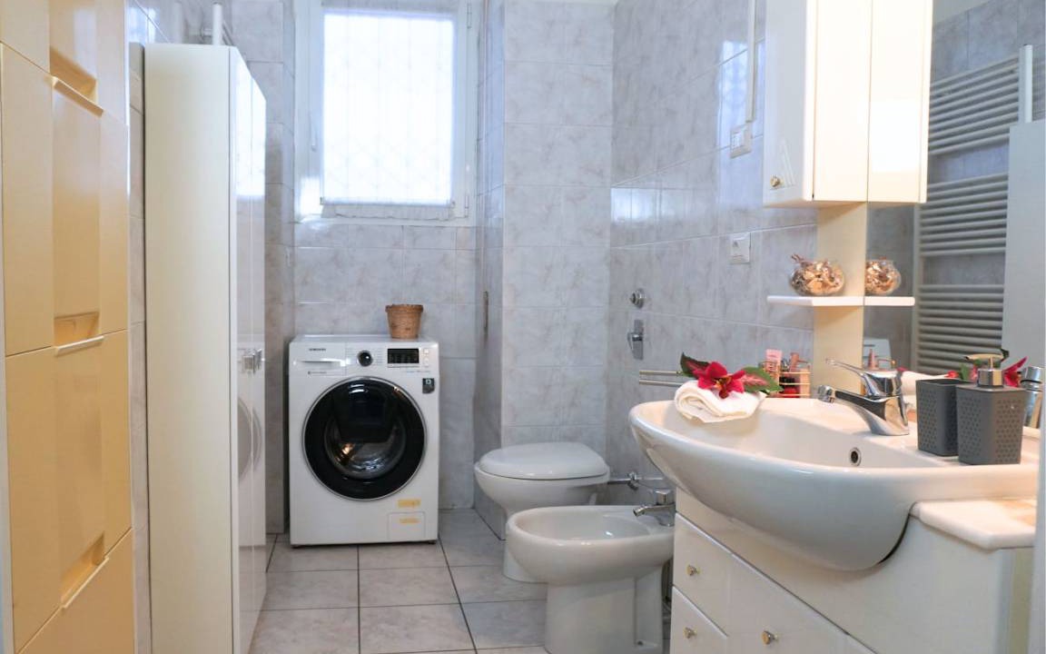 Photo of Bathroom in Pero