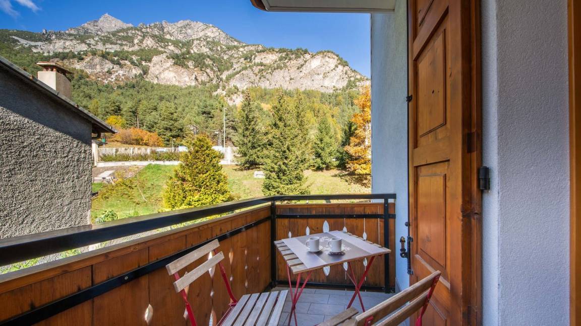 Photo of Patio Balcony in Premadio