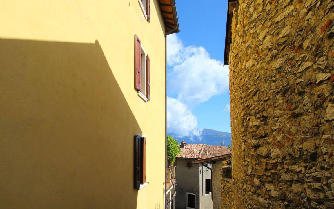 Photo of Buildings in Liano-Formaga
