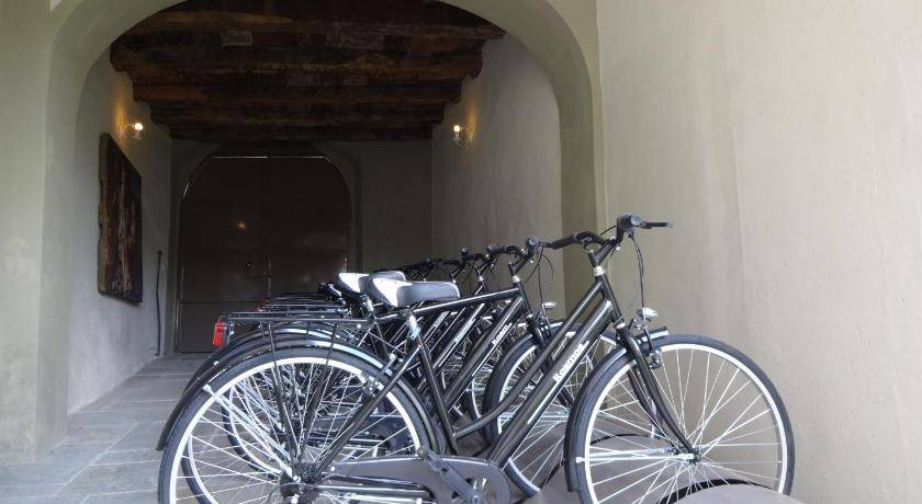 Photo of Others in Castello Cabiaglio