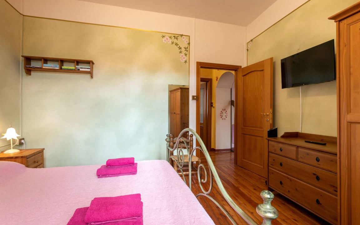 Photo of Bedroom in Cadenabbia