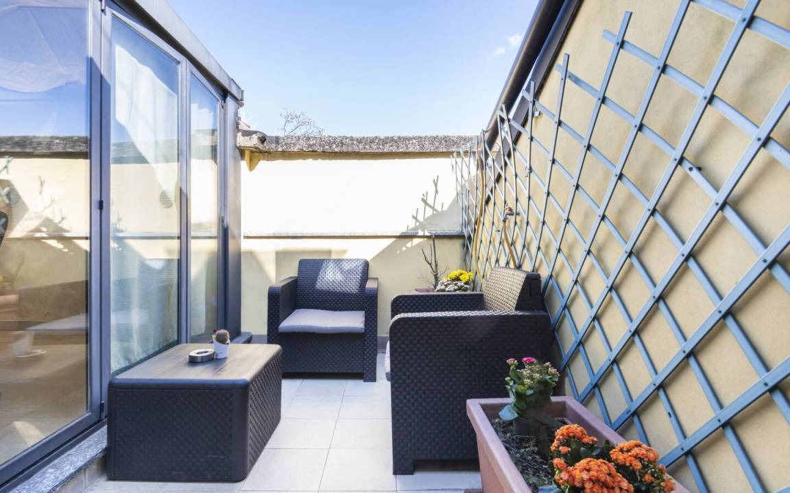 Photo of Patio Balcony in Tricolore