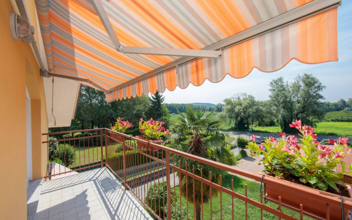 Photo of Patio Balcony in Angera