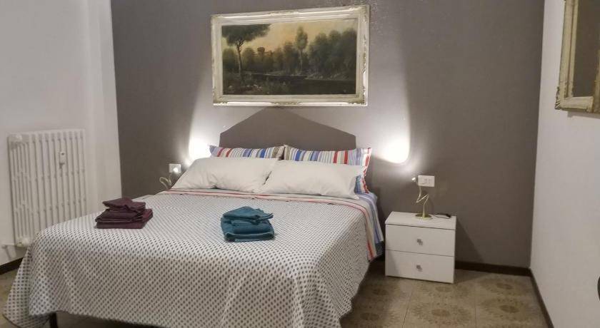 Photo of Bedroom in Abbadia Lariana
