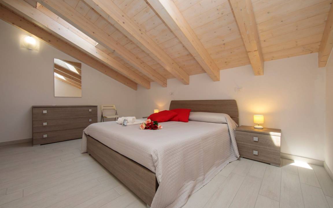 Photo of Bedroom in Angera