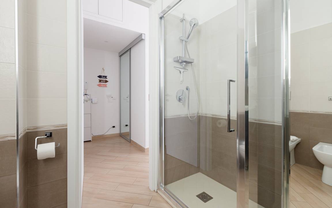 Photo of Bathroom in Giambellino