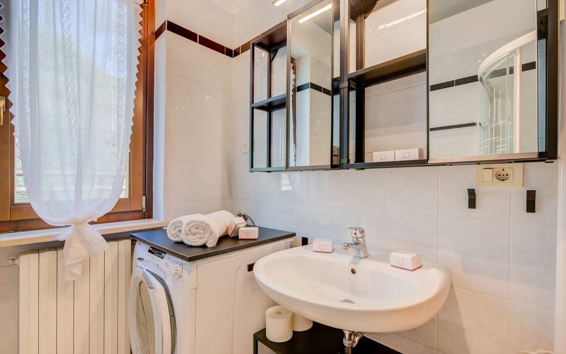 Photo of Bathroom in Pregasio