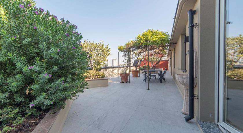 Photo of Patio Balcony in Varesine
