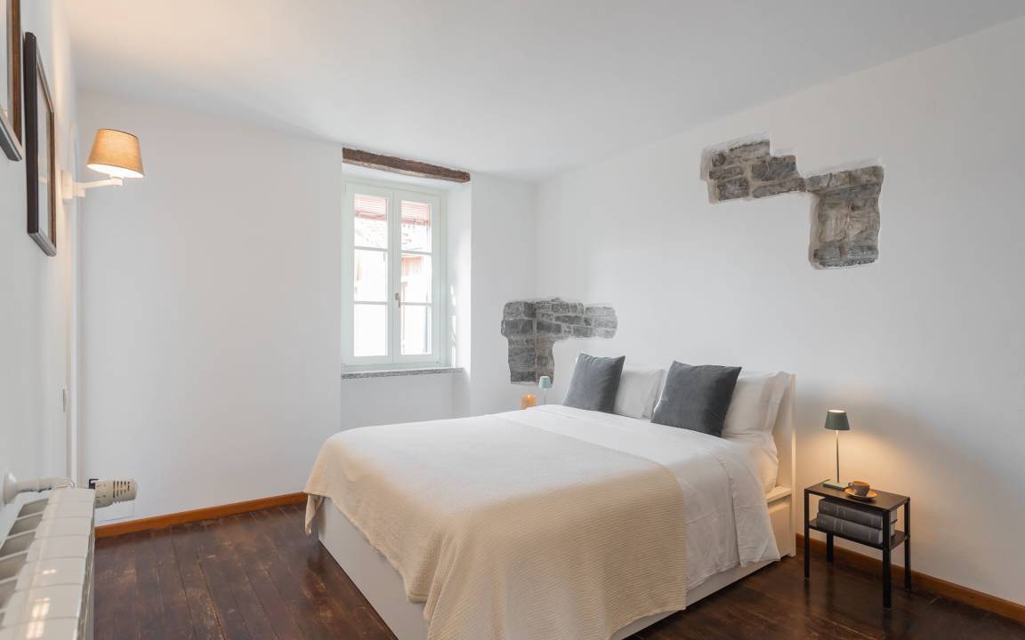 Photo of Bedroom in Torno