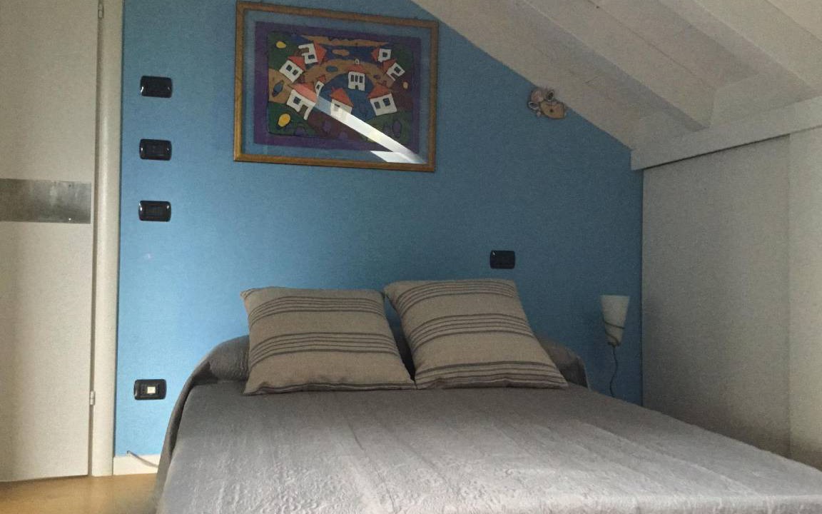 Photo of Bedroom in Esmate